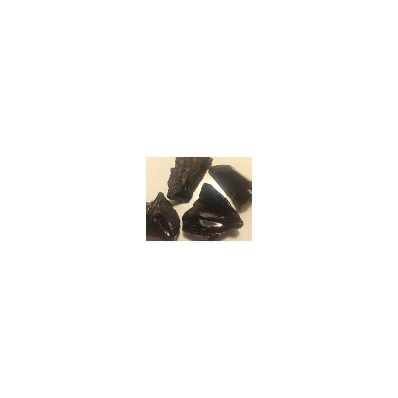 OBSIDIENNE NOIRE BRUTE ENTRE 100 ET 150 GR ENVIRONS 7 CM SUR 5 DE LARGE