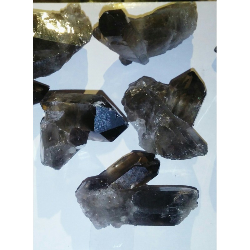 DRUZE QUARTZ FUME NATUREL ENTRE 3 ET 5 CM