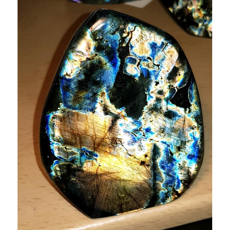 LABRADORITE EXTRA QUALITE MUSEE