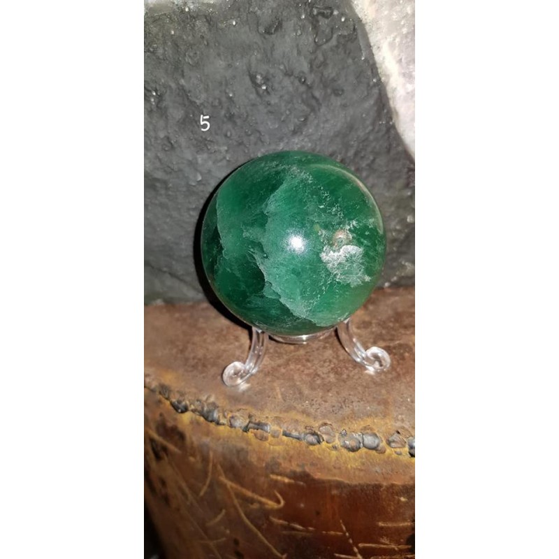 SPHERE DE FLUORITE VERTE 314GR 50 MM